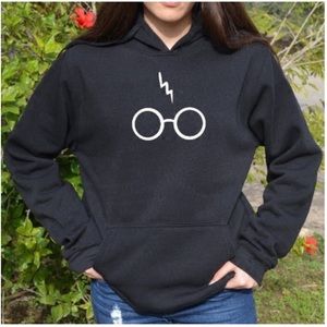 ⭐️ 🪄 Harry Potter Warner Brothers Vintage Harry‎ Potter hoodie?